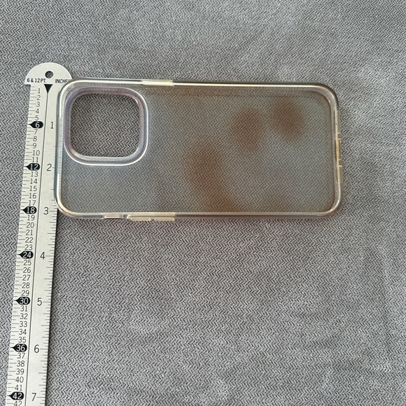 Clear Tech 21 iPhone 14 Plus cell phone case - Picture 2 of 6